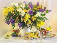 Без бренда «Букет из мимозы и колокольчиков в вазе» в Брянске  в интернет-магазине  Без бренда «Букет из мимозы и колокольчиков в вазе» в Брянске